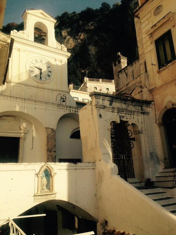 شقة Casa Letizia Amalfi Coast أتراني الغرفة الصورة